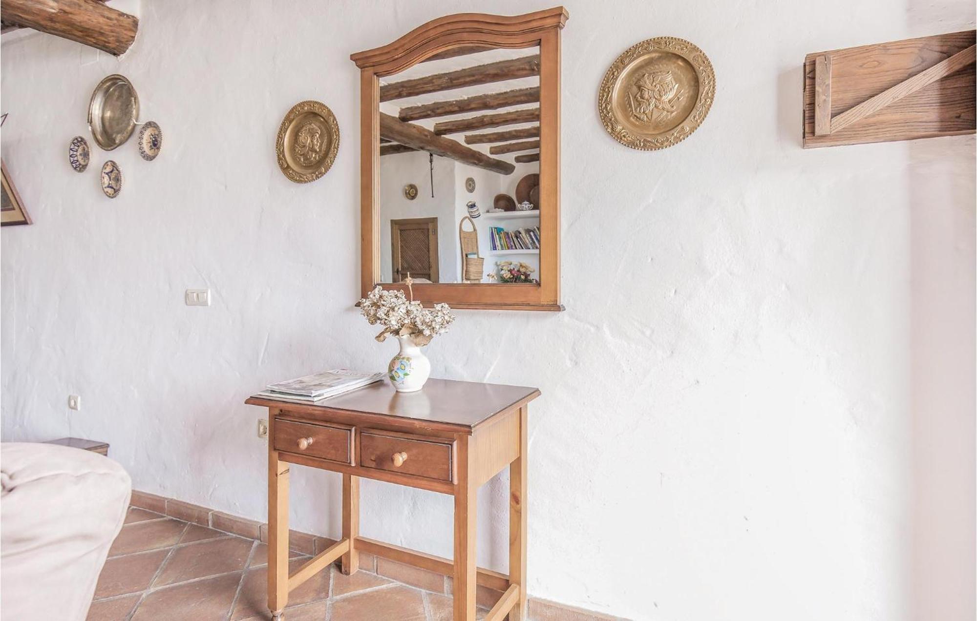 Cozy Home In Zahara De La Sierra With Kitchen Luaran gambar