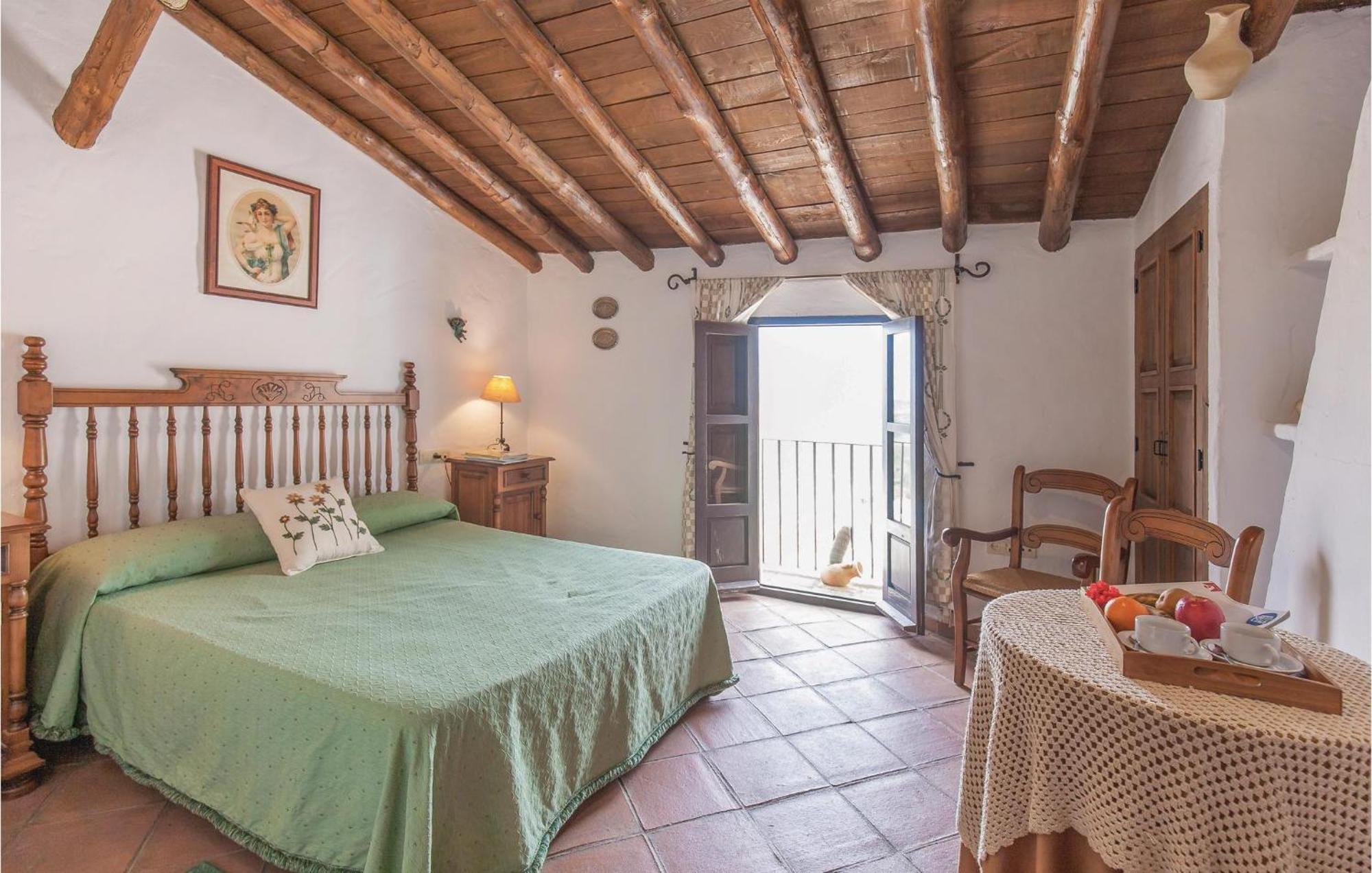 Cozy Home In Zahara De La Sierra With Kitchen Luaran gambar